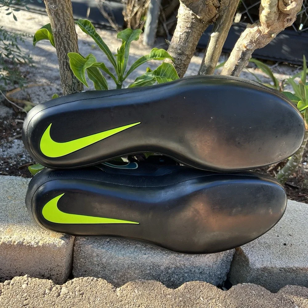 Mens Size 10.5 Nike Track & Field Shoes Zoom Rotational 6 Black Blue FZ9606-001